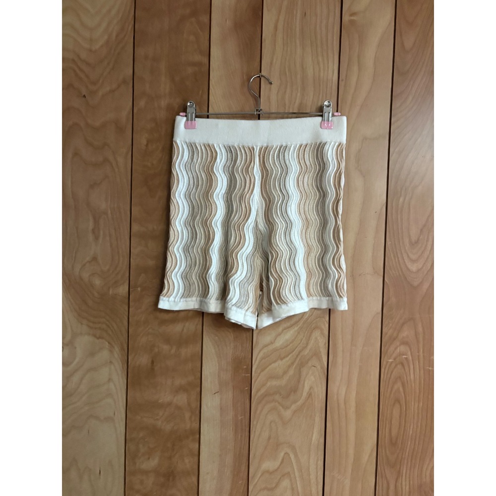 YLLW Women Beige Cream Wavy Knit Shorts Viscose Size S
